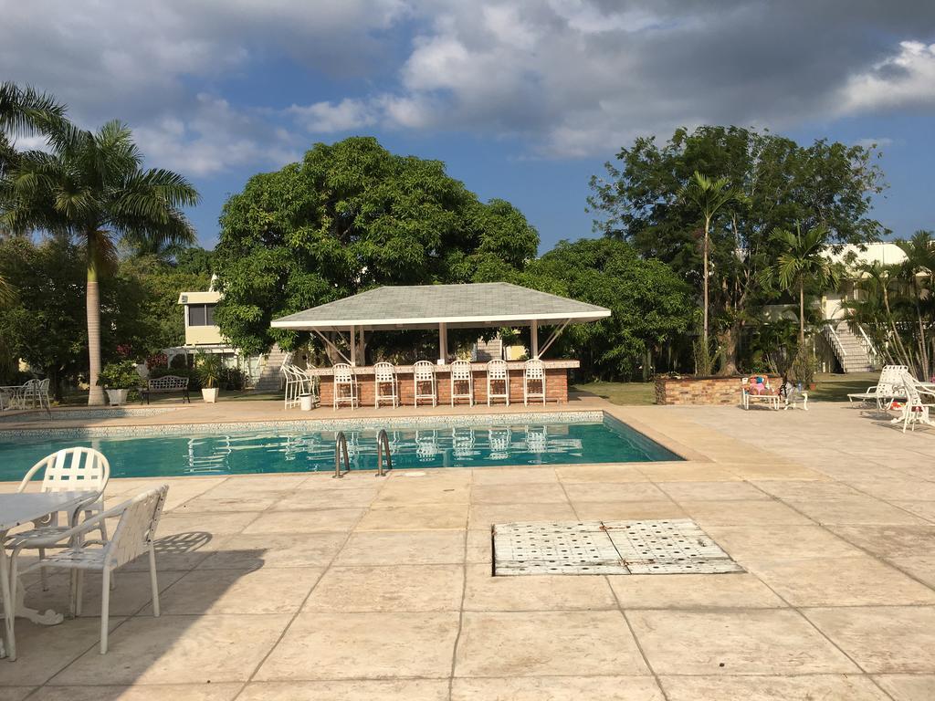 Apartament Anna'S Joye Seawind - Freeport, Montego Bay Zewnętrze zdjęcie