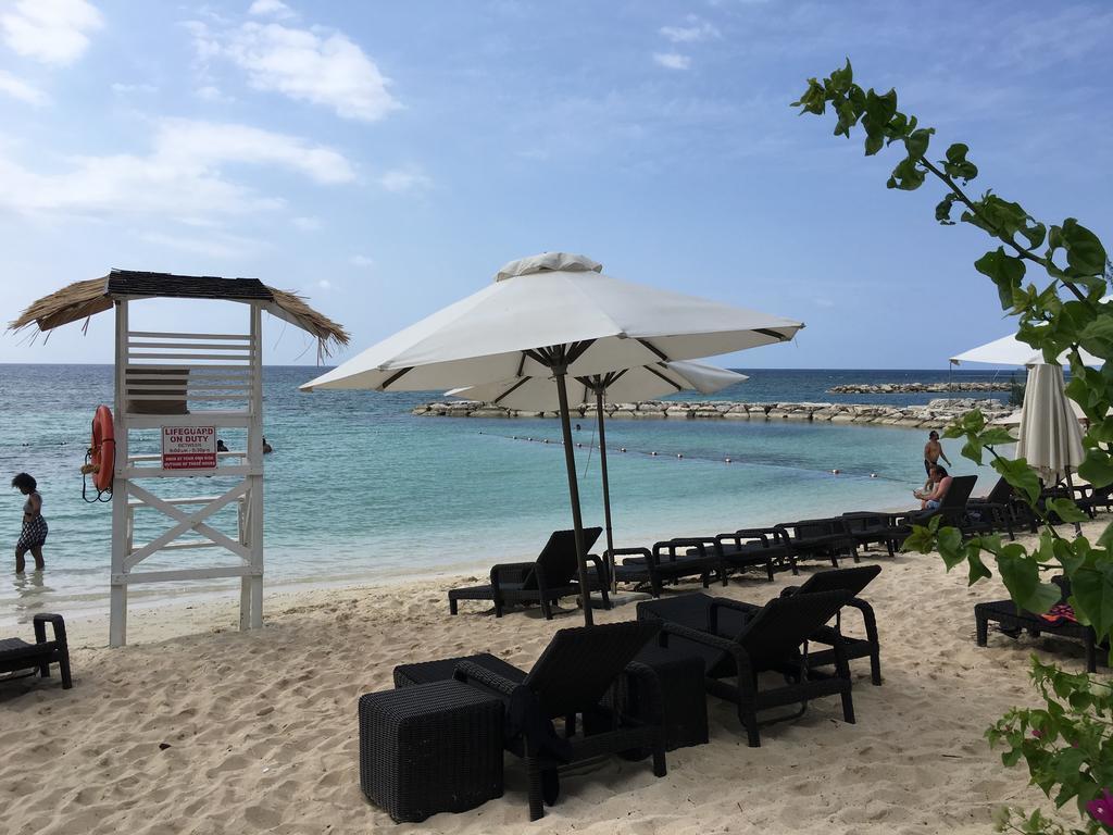 Apartament Anna'S Joye Seawind - Freeport, Montego Bay Zewnętrze zdjęcie
