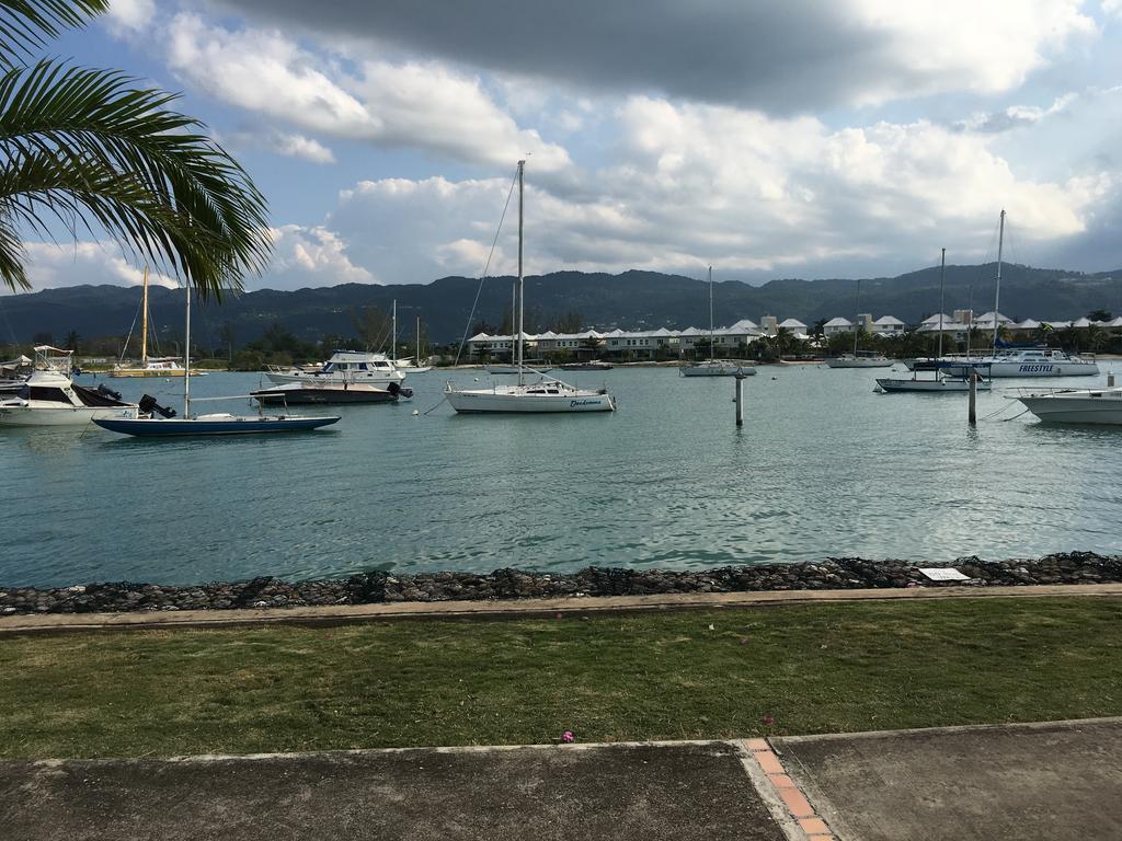 Apartament Anna'S Joye Seawind - Freeport, Montego Bay Zewnętrze zdjęcie